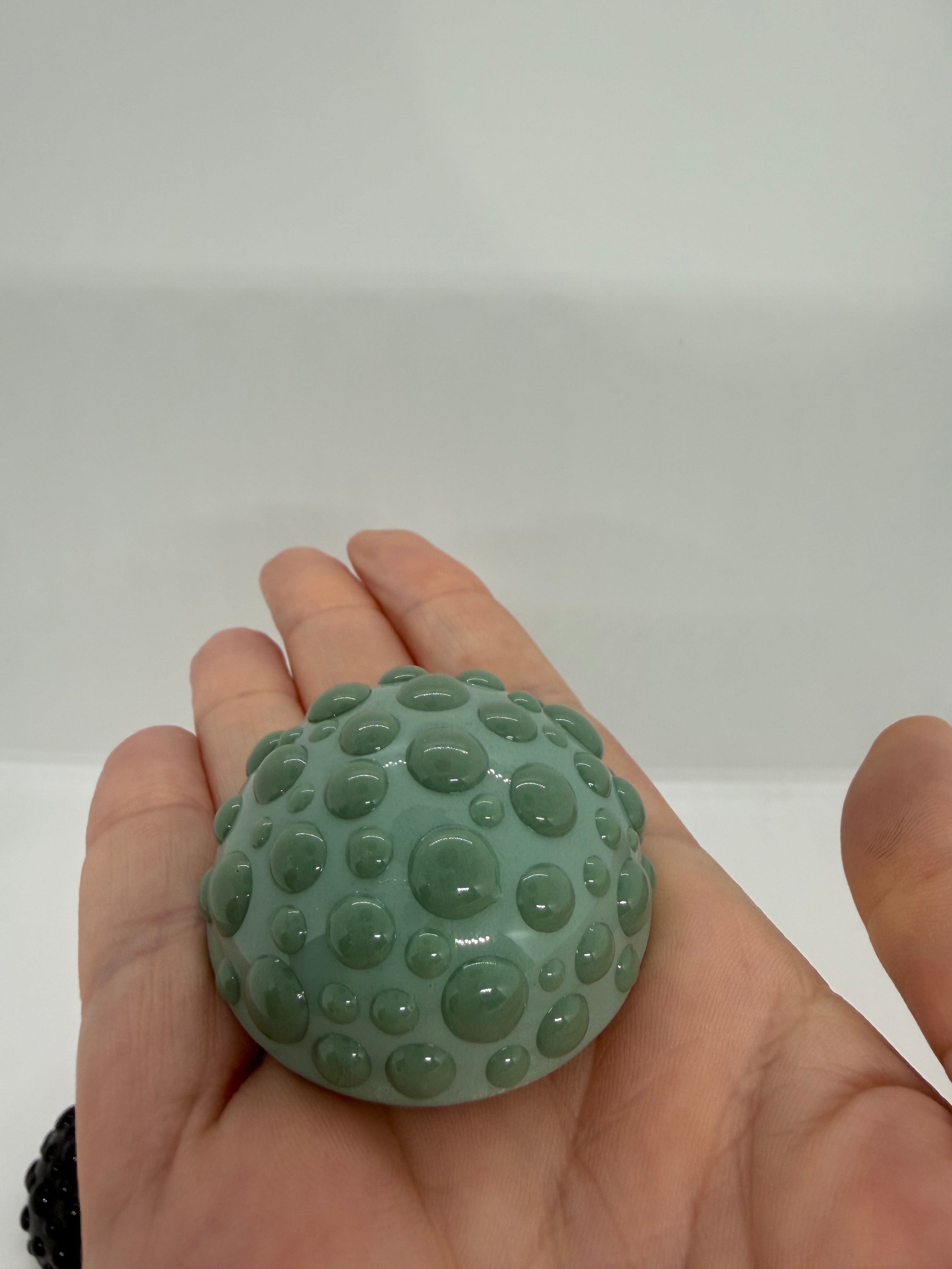 Bubble Palm Pebble
